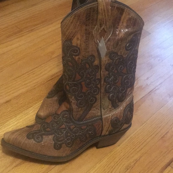 BNWT Brown Rockin Country Boots - Picture 2 of 4